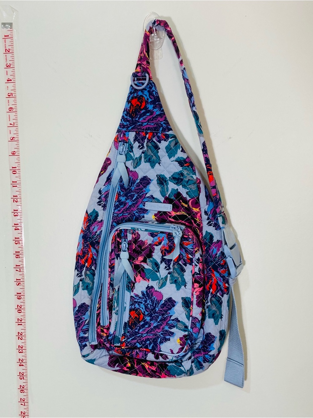 LIKE NEW Vera Bradley Sling Backpack in Neon Blooms: Floral Quilted Sling Bag